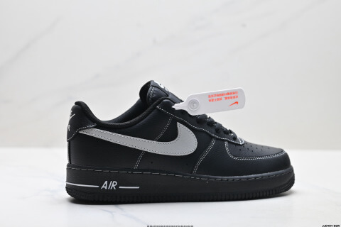 Nike AIR FORCE 1'07 Low-top Casual Sneakers