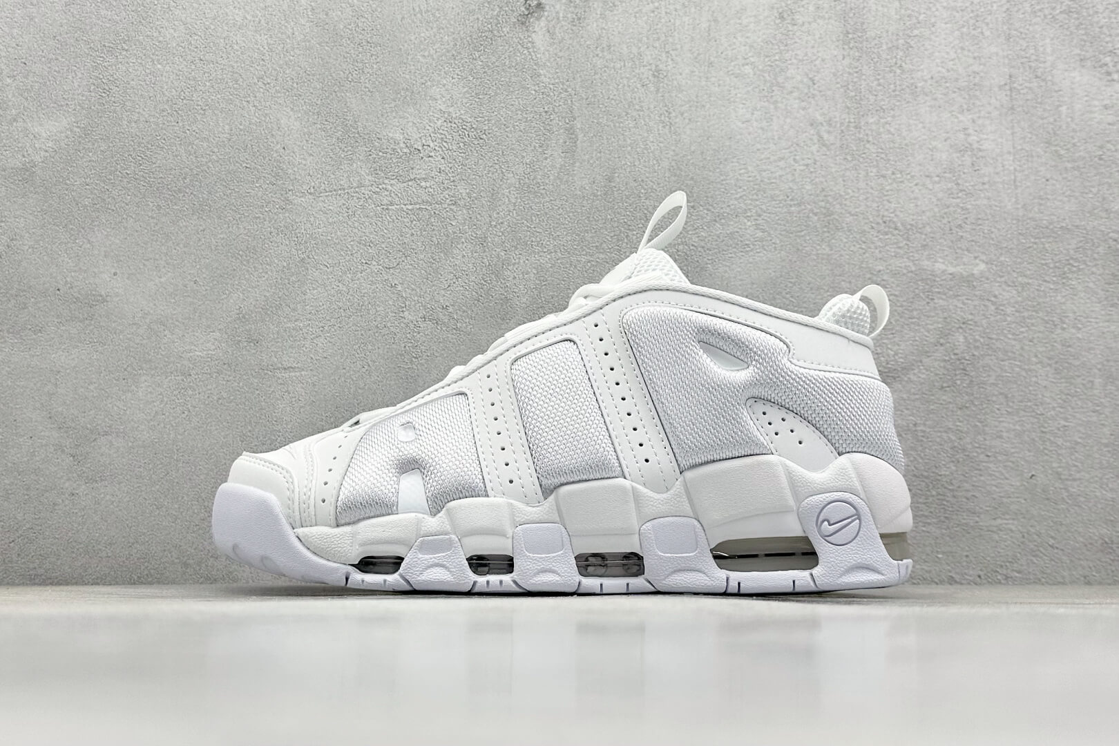 Nike Air More Uptempo Triple White
