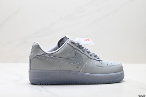 Nike AIR FORCE 1'07 Low-Top Sneakers