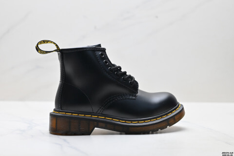 Dr.martens 1460 Smooth Leather Platform Martin Boots