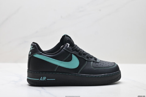 Nike Air Force 1'07 Low-Top Casual Sneakers