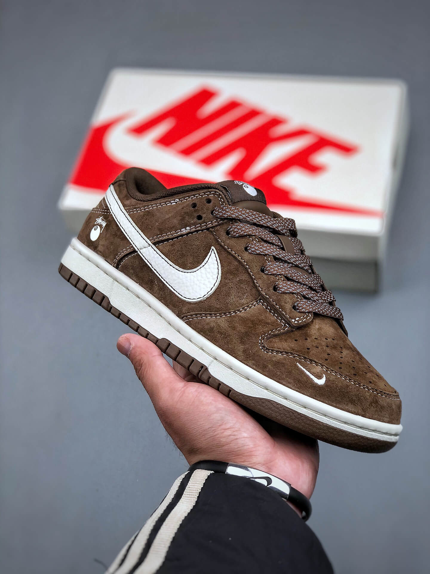 Nike Dunk Low Brown Suede Casual Sneakers