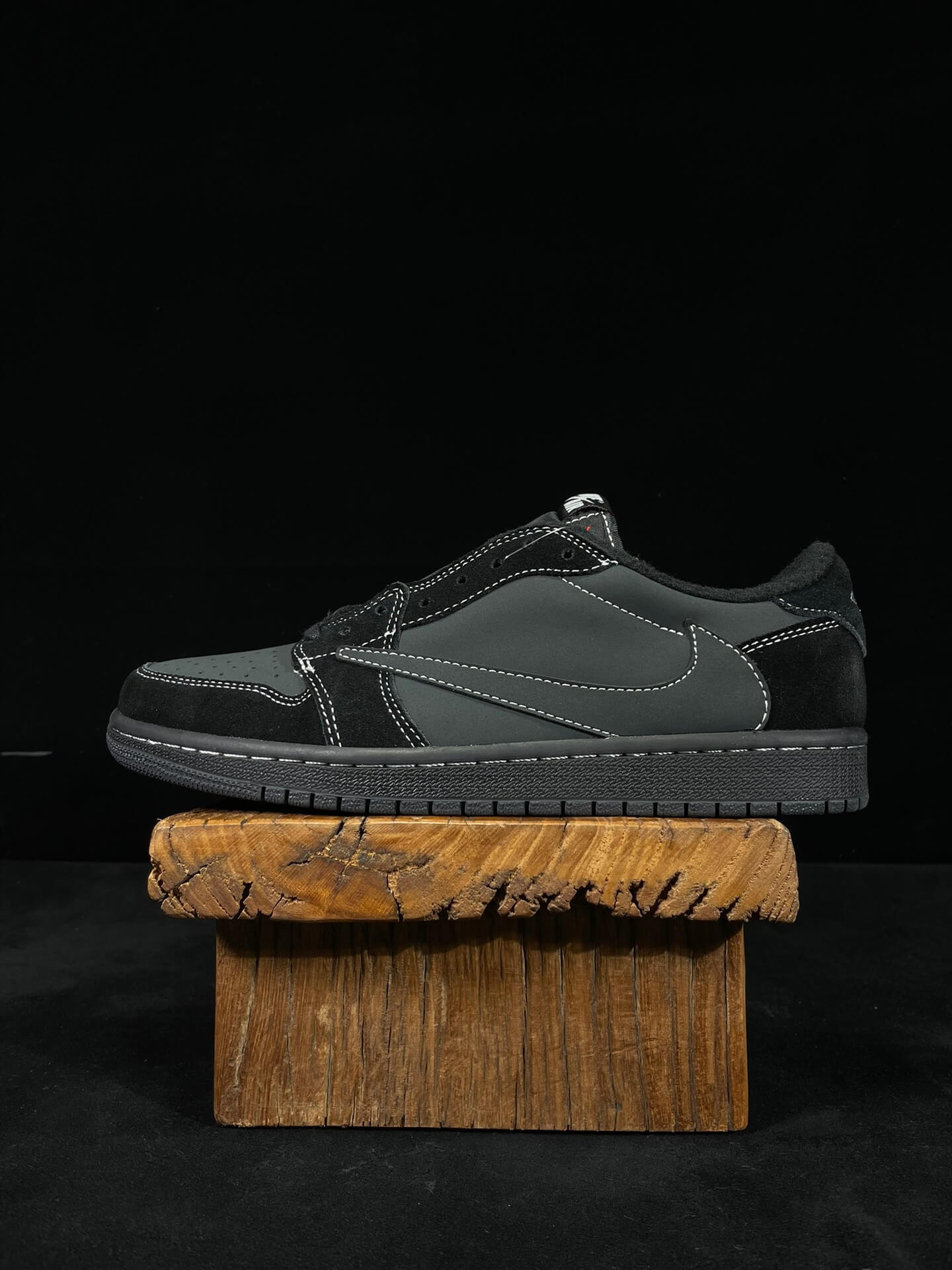 Nike Dunk Low Black Grey Casual Sneakers