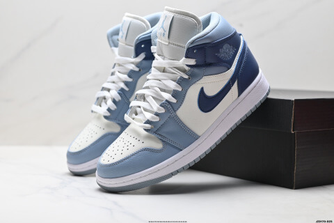 NIKE Air Jordan 1 Retro Mid Basketball Shoes