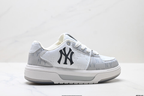 MLB New York Yankees CHUNKY LINER EMBO MONOGRAM Board Shoes