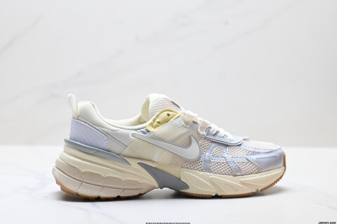 NIKE V2K RUN Retro Sneakers