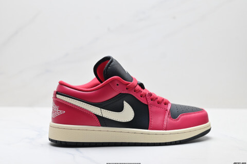 Nike Air Jordan 1 Low OG Low-Top Sneakers