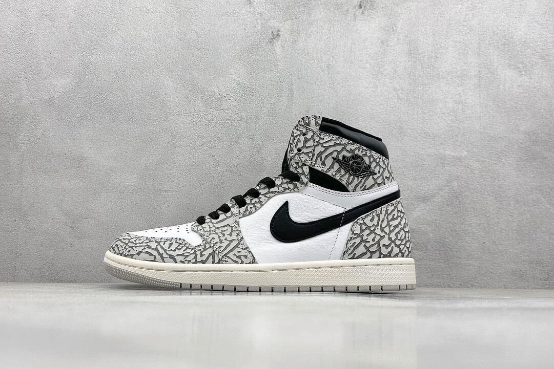 Air Jordan 1 High OG Cracked Pattern Black White Sneakers