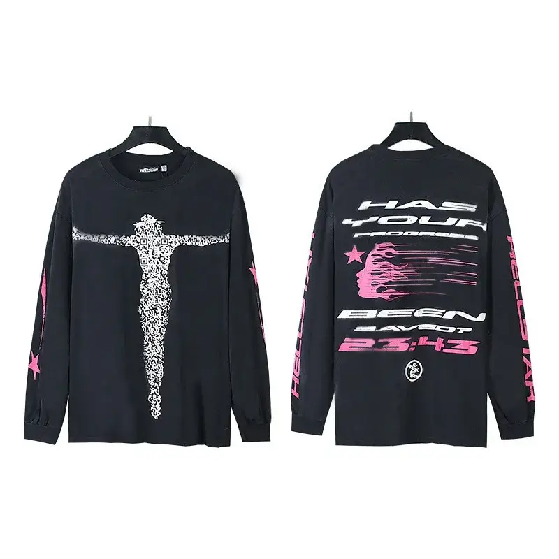 HELCLSTAR Black Long - Sleeve T - Shirt with Jesus - like Pattern, Pink Stars & Back Text