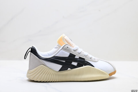 Onitsuka Tiger Acromount Low-top Casual Shoes