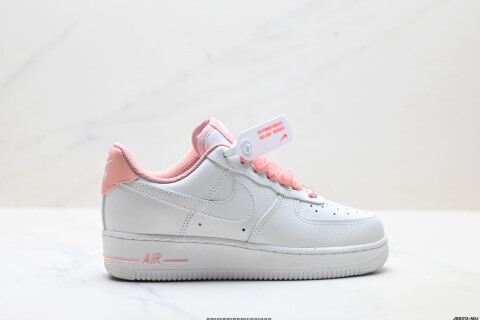 Nike AIR FORCE 1'07 Sneakers