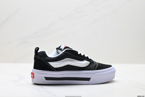 Vans KnuSkool Winter Thick-soled Canvas Shoes