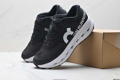 On Cloudultra 3 Running Shoes