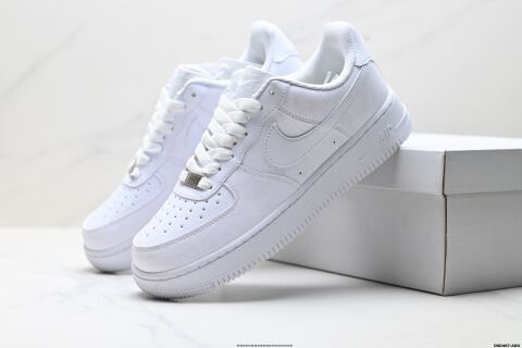 Nike AIR FORCE 1'07 Low-top Sneaker