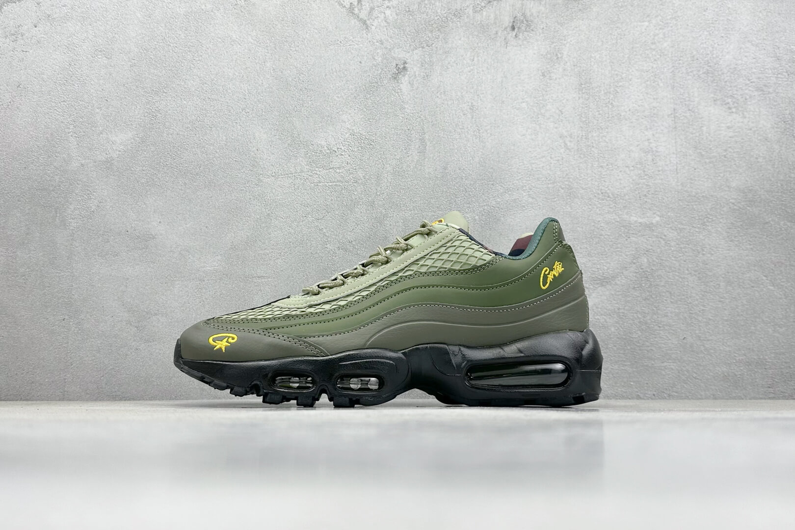 Nike Air Max 95 x Clot Olive Green Sneakers